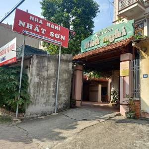 Nhà nghỉ Nhất Sơn